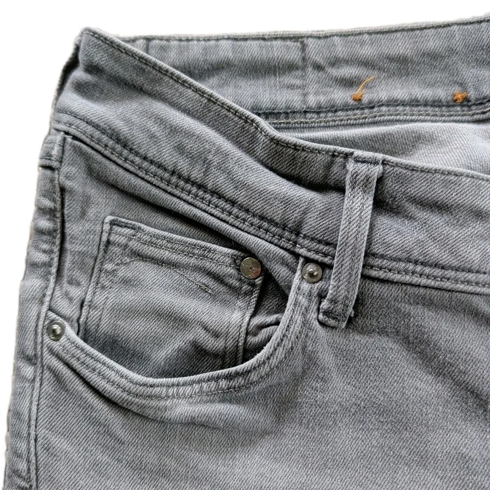 &Denim Skinny Cutoff Jorts Gray Distressed Long Shorts Y2K Grunge Punk
